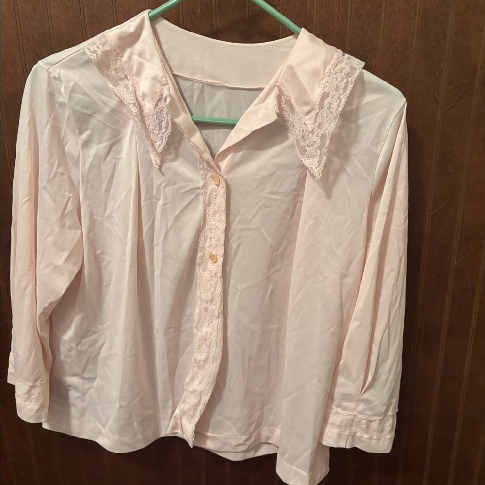 Elegant Pink Lace-Trimmed Women's Top